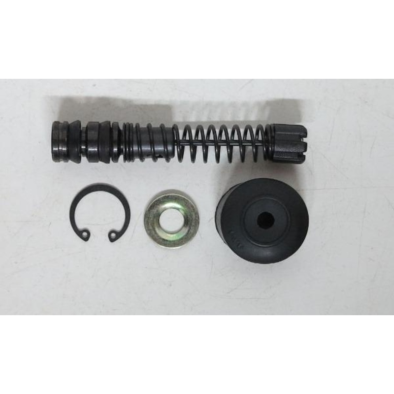 Cltuch Master Cylinder Pst.Isuzu Kb,Kbd (Imt8390M)